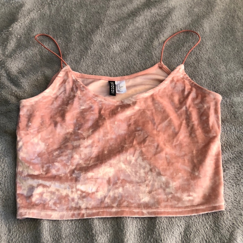 Women’s velvet crop top